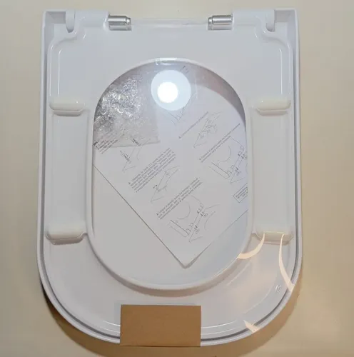 Asiento y Tapa de Inodoro Ariel 800 Adaptable a Línea Roca Gap con Caída Suave - Imagen 4